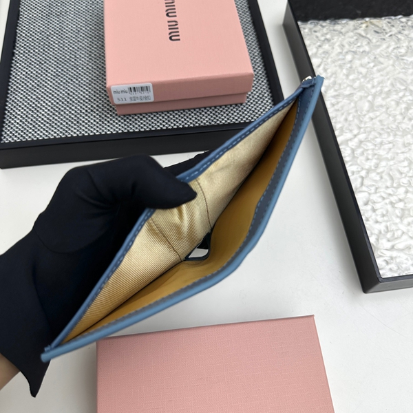 超激安ブランド財布偽物角部分ディテール